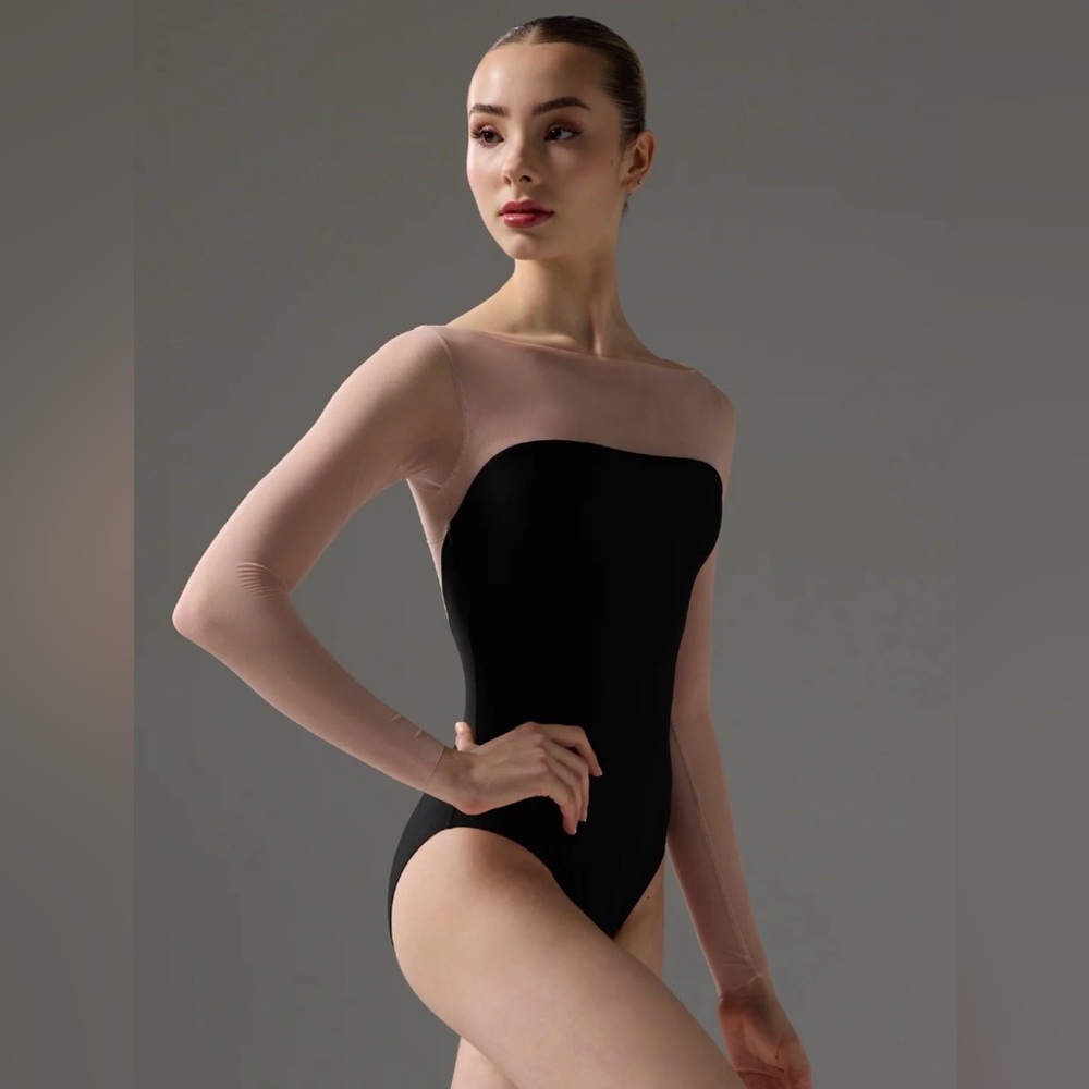 BODILE GABRIELLA LEOTARD